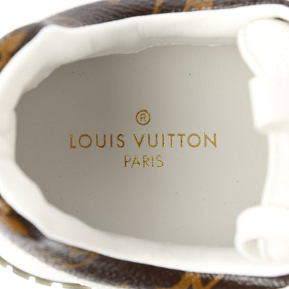Louis Vuitton Calfskin Monogram Run Away Sneakers 39.5 White 7 of 9