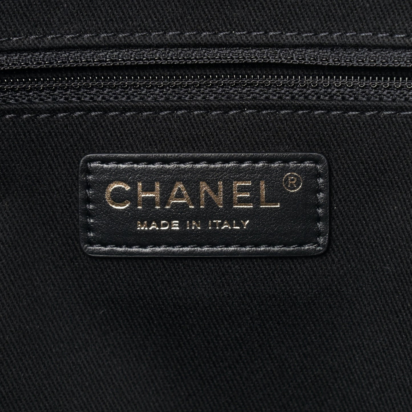 Lurex Boucle Small Deauville Tote Black