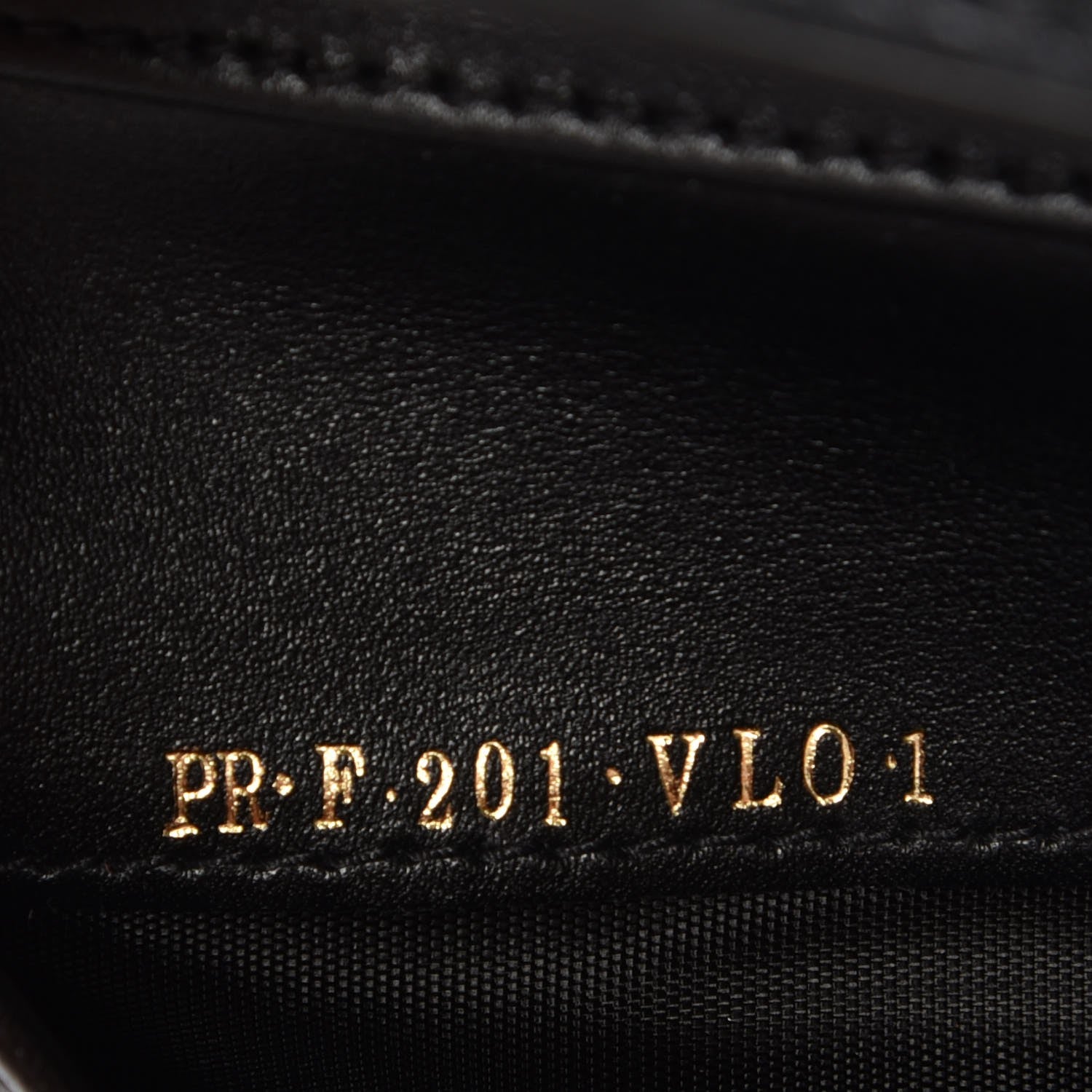 Valentino Garavani Vitello Rockstud Turn Lock Compact Wallet Black 8 of 10