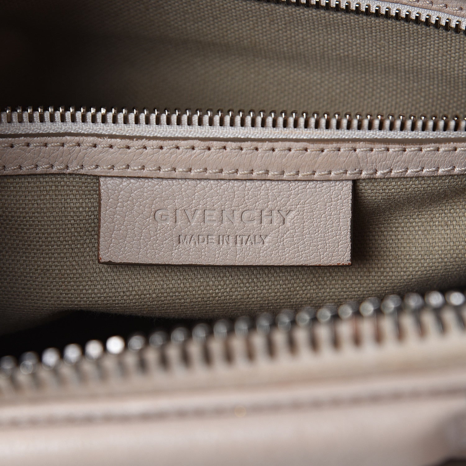 Givenchy Sugar Goatskin Small Antigona Nude Pink 5 of 9