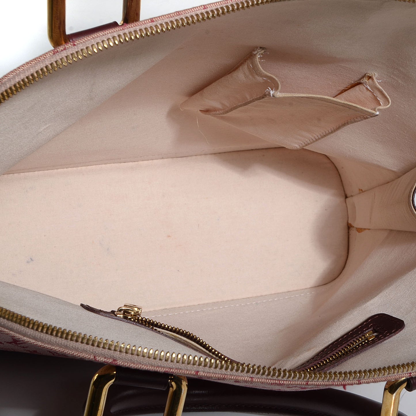 Mini Monogram Alma Haut Cherry
