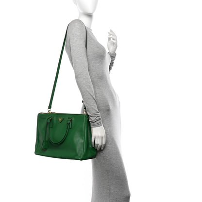 Prada Saffiano Medium Galleria Double Zip Tote Verde 2 of 12