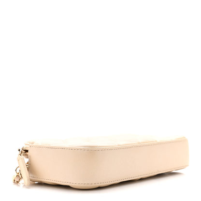 Chanel Iridescent Lambskin Quilted Pearl Clutch With Chain Beige 4 of 14