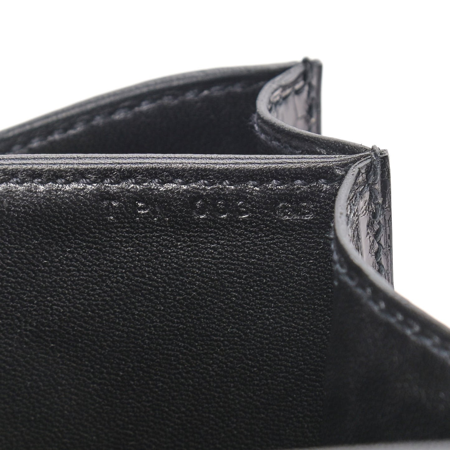 Shiny Alligator Constance 18 Black