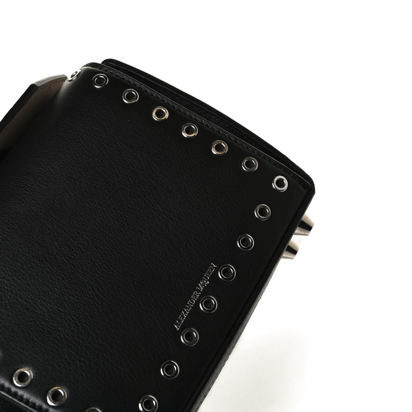 Fine Grain Goatskin Perforated Box Shoulder Bag 16 Black