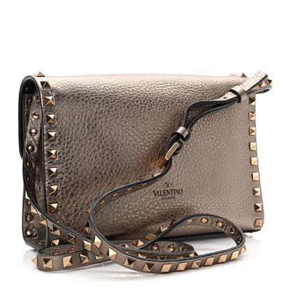 Valentino Garavani Metallic Pebbled Calfskin Medium Rockstud Flip Lock Crossbody Bag Sasso 3 of 9