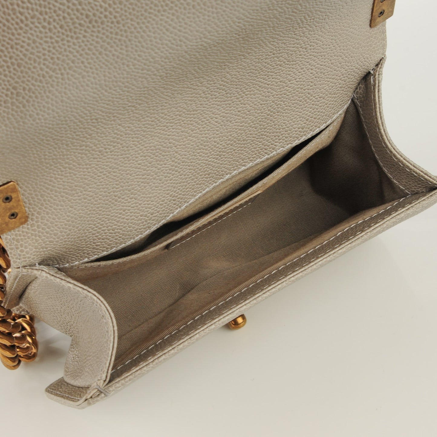 Caviar Quilted Small Boy Flap Light Grey