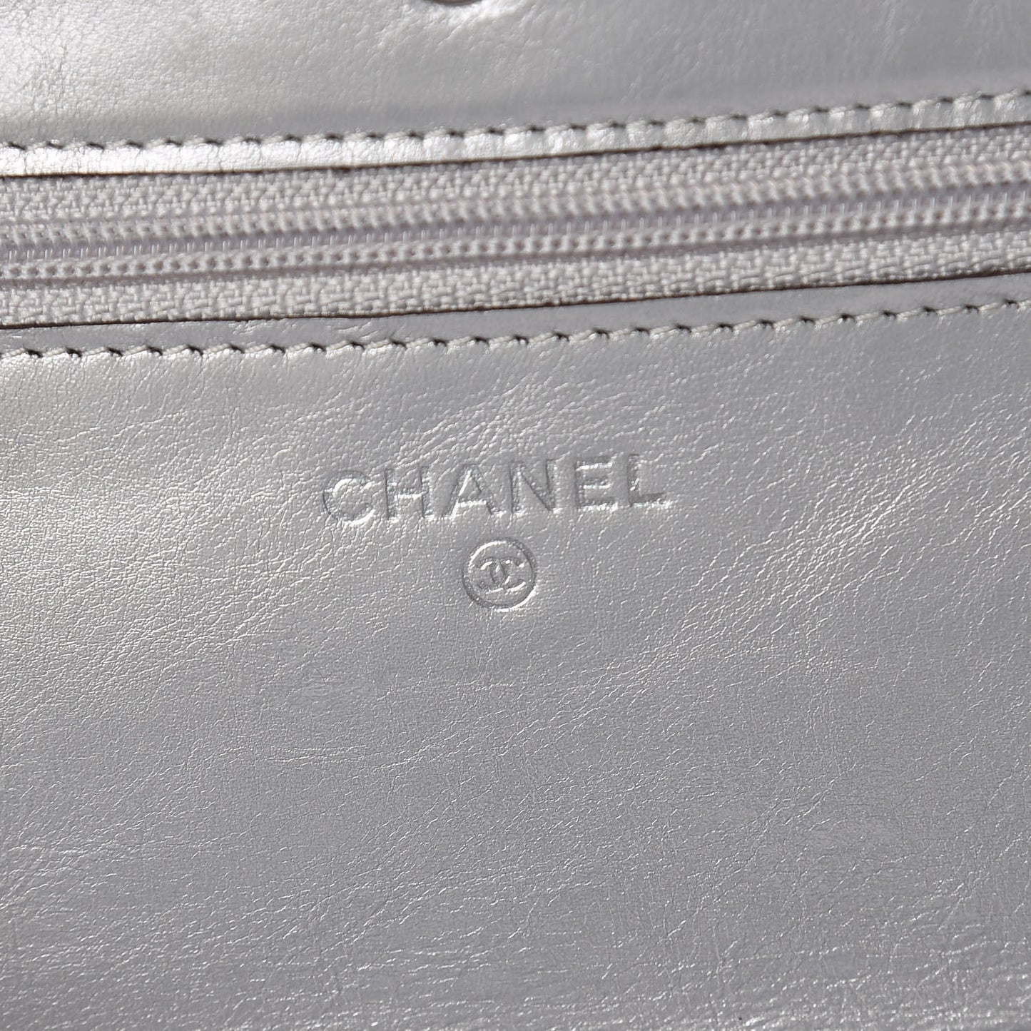 Metallic Aged Calfskin Reissue Wallet On Chain WOC Silver