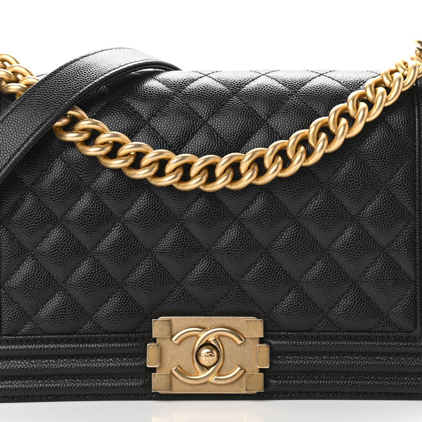 Caviar Quilted Medium Boy Flap Black