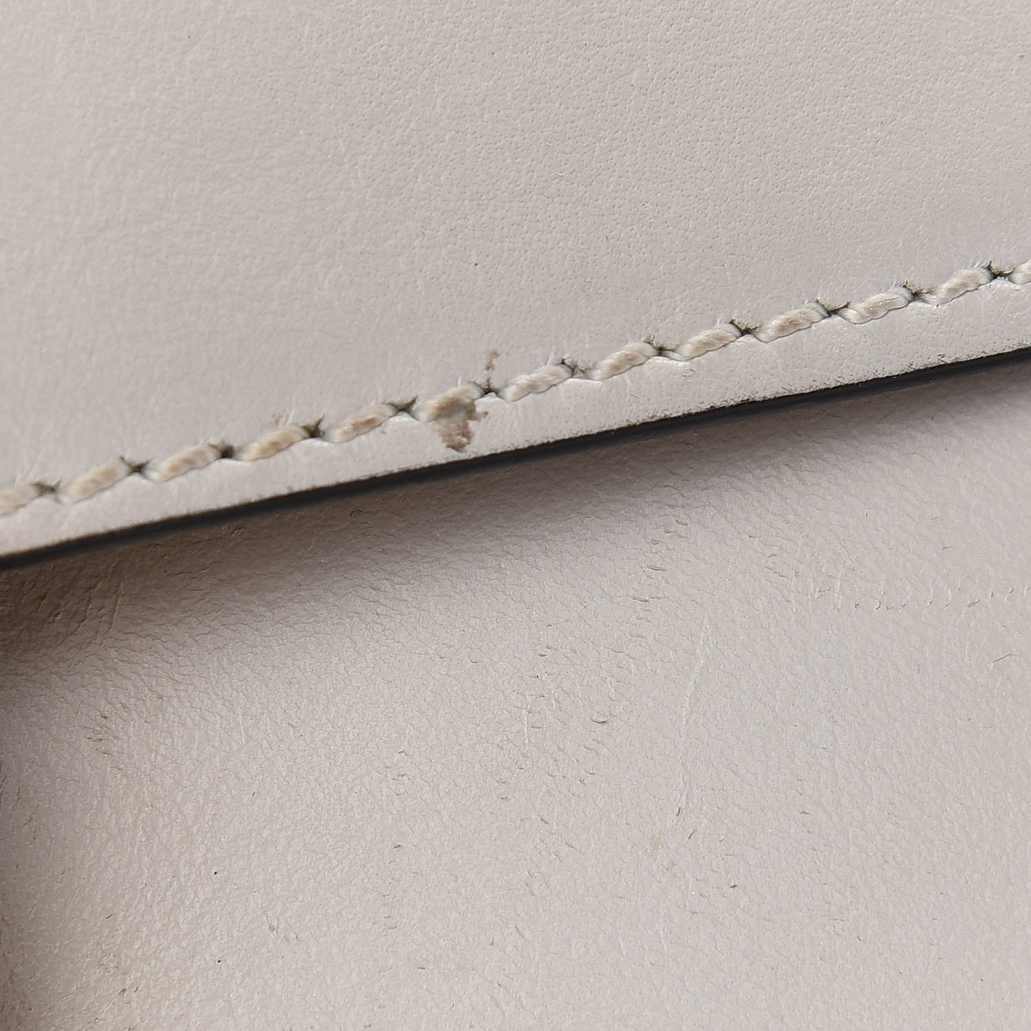 Valentino Garavani Vitello Chain Flap Bag White 10 of 12