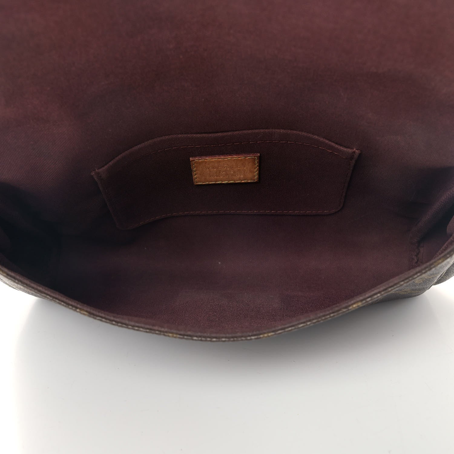 Louis Vuitton Monogram Favorite MM 4 of 7