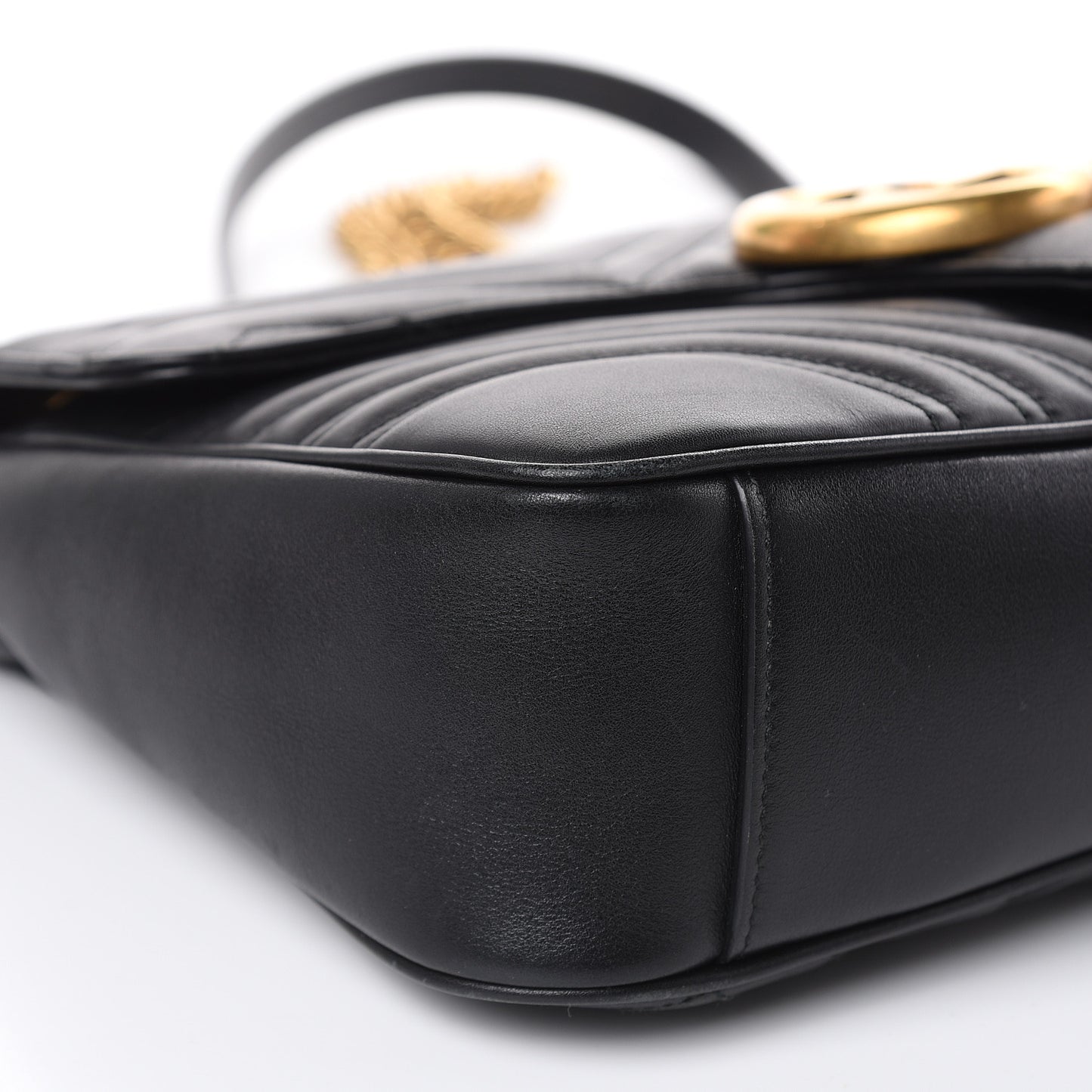 Calfskin Matelasse Medium GG Marmont Shoulder Bag Black