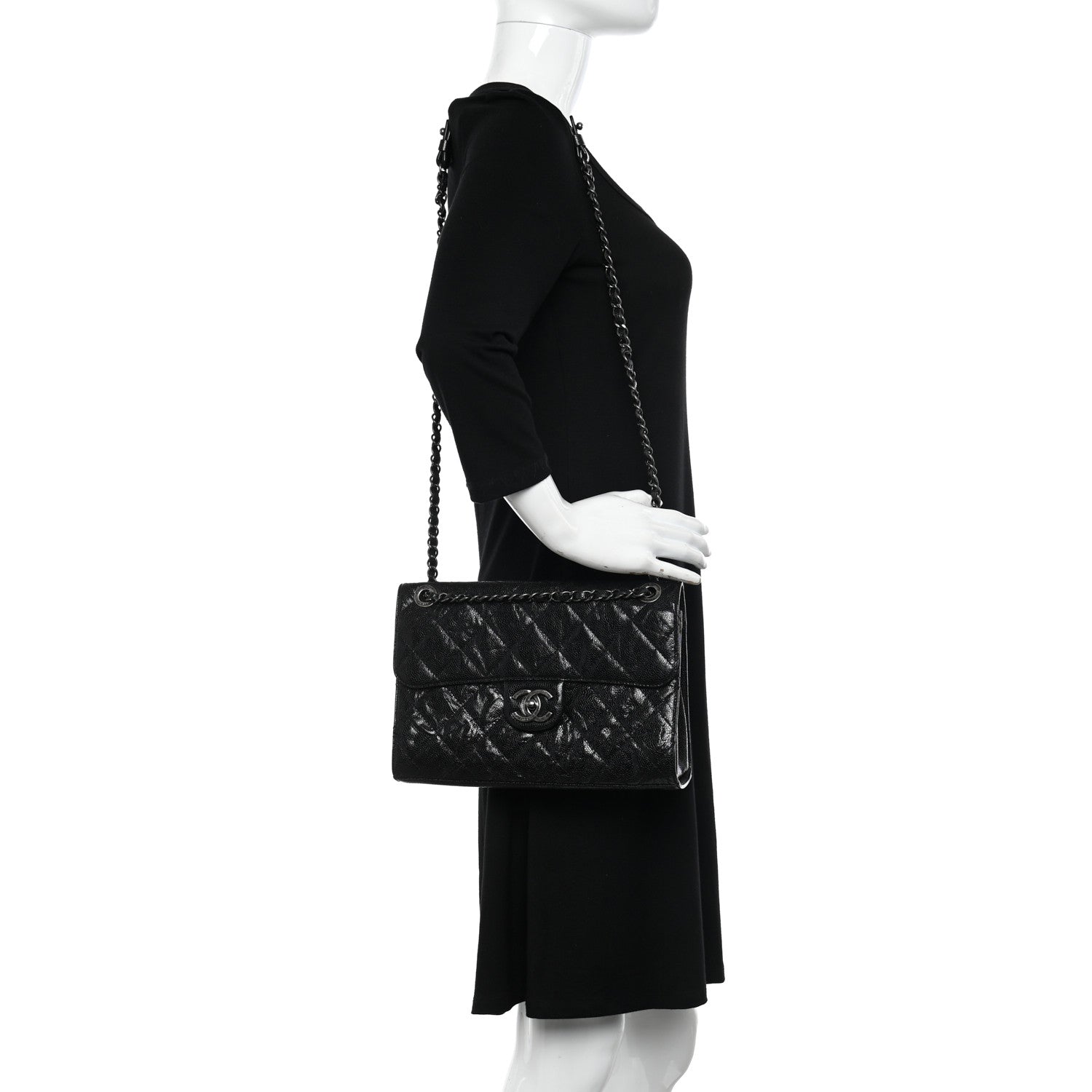 Chanel Crumpled Grained Calfskin Medium CC Crave Flap Black 2 of 11
