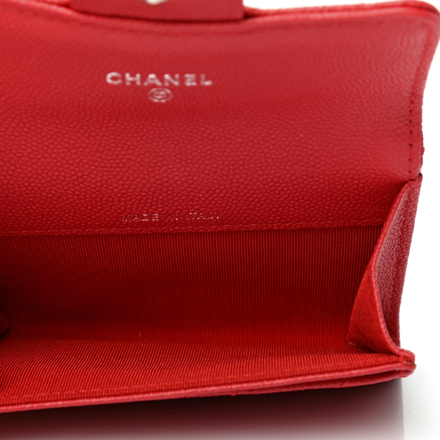 Caviar Chevron Quilted Flap Card Holder Red