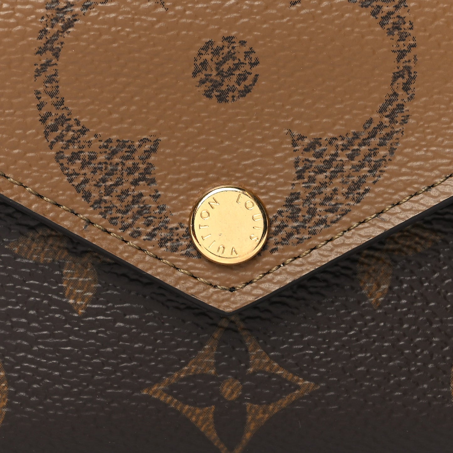 Reverse Monogram Giant Zoe Wallet
