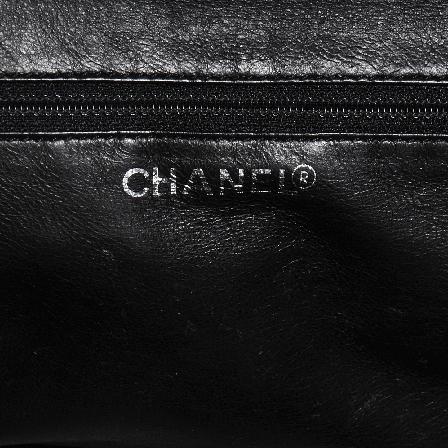 Patent Petit Timeless Shopping Tote PTT Black