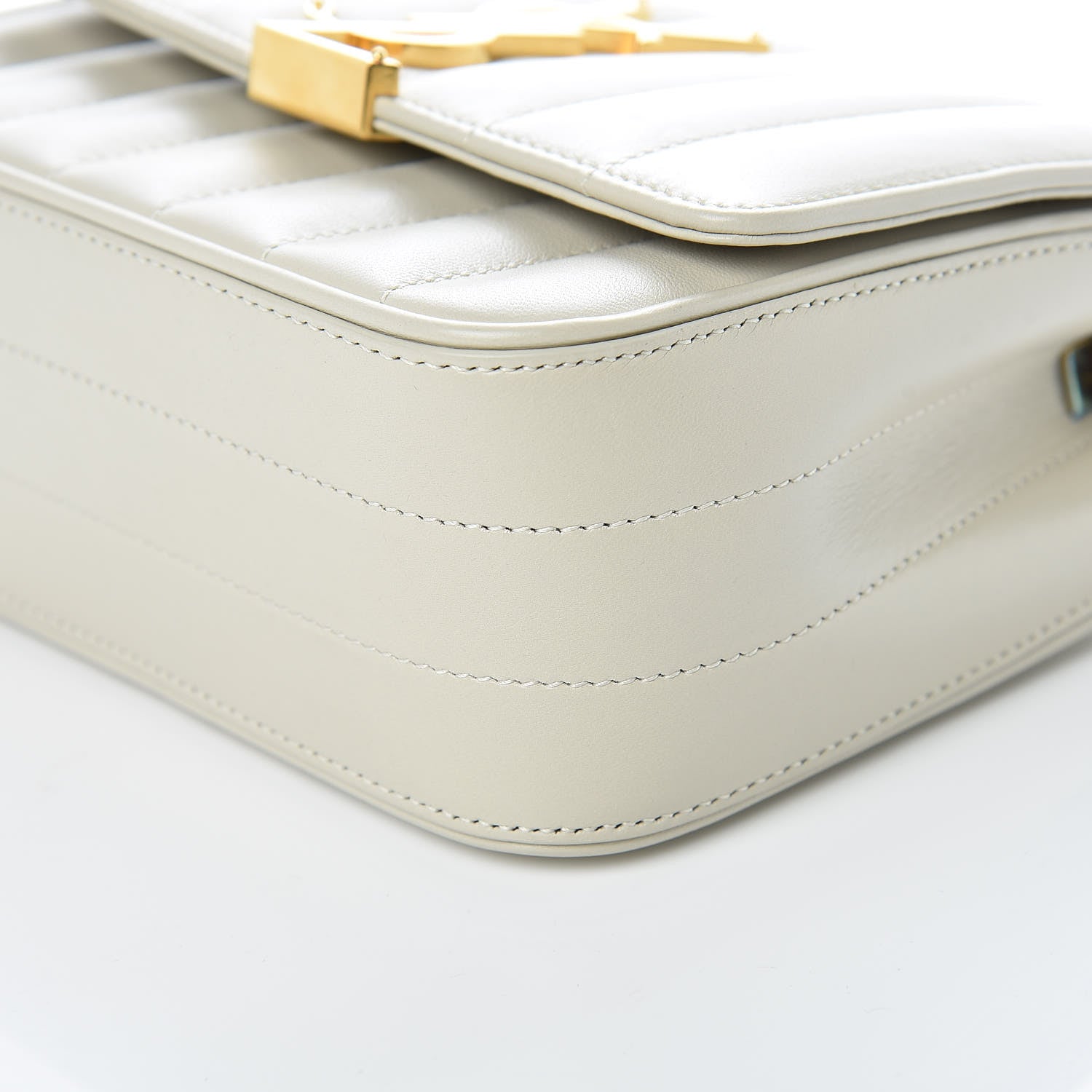 Saint Laurent SAINT LAUREN Lambskin Matelasse Small Vicky Chain Bag White 10 of 11