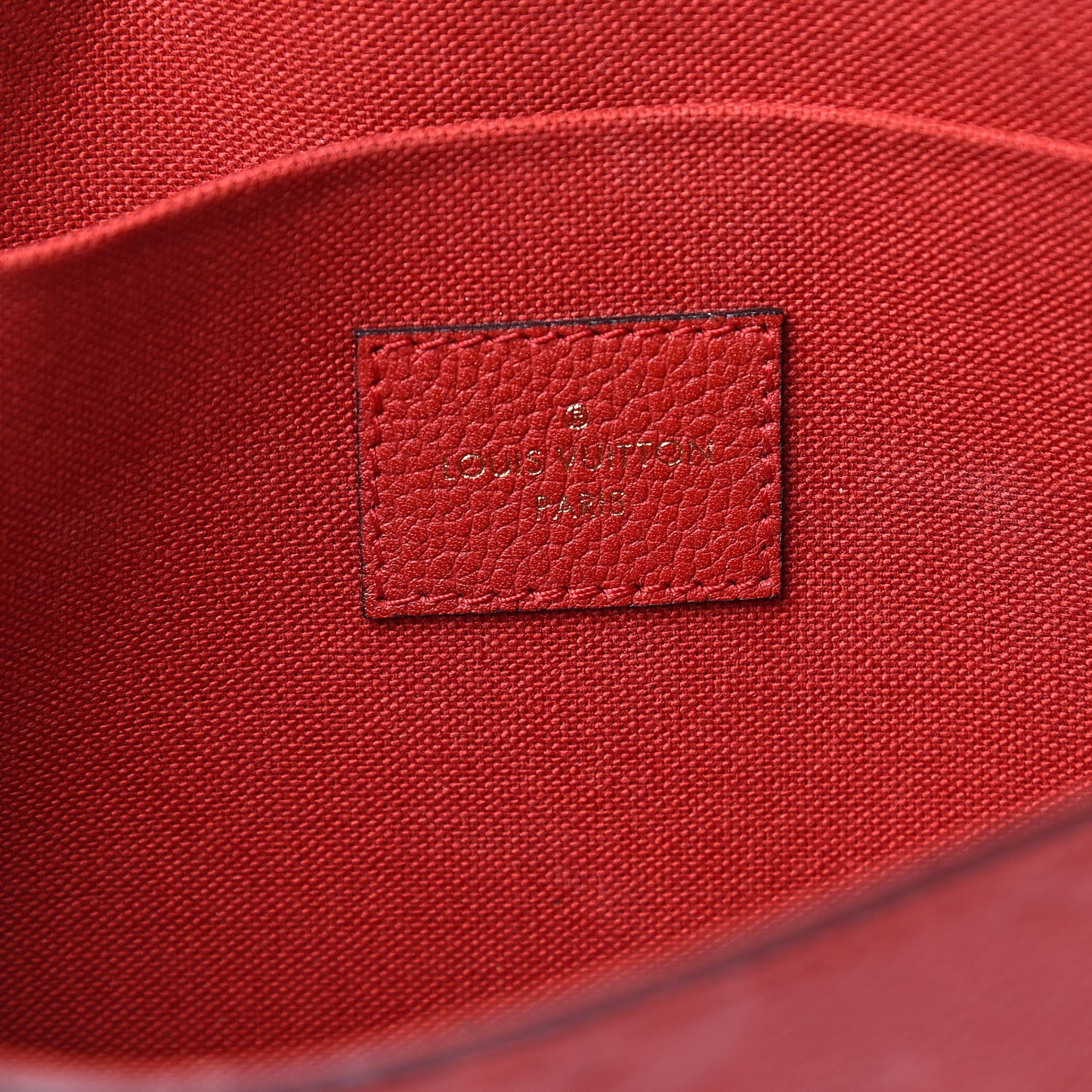 Empreinte Pochette Felicie Chain Wallet Scarlet