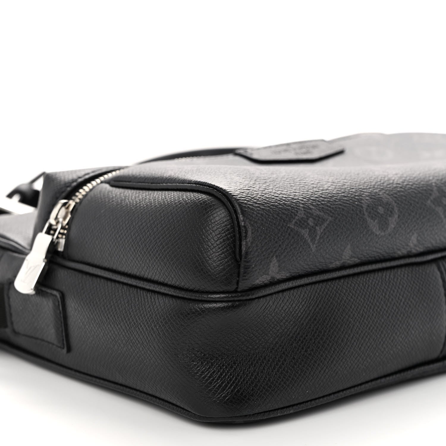 Louis Vuitton Taiga Monogram Eclipse Outdoor Messenger Black 8 of 9