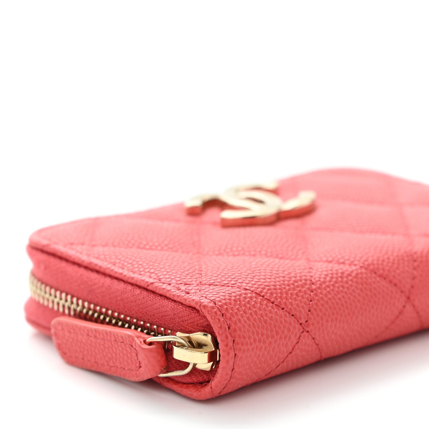 Caviar Quilted Striated CC Zip Coin Purse Red
