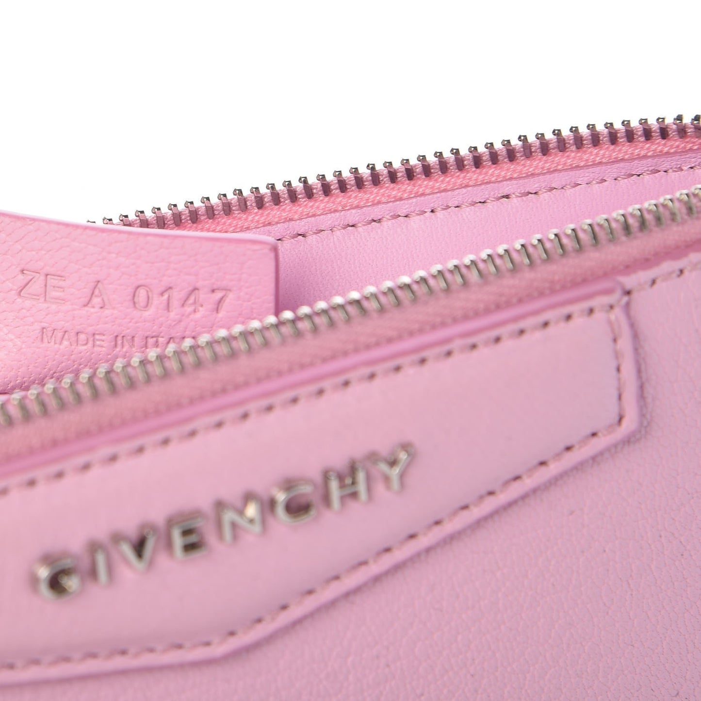 Grained Goatskin Antigona Crossbody Bright Pink