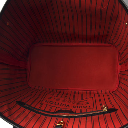 Louis Vuitton Monogram World Tour Neverfull MM 4 of 9