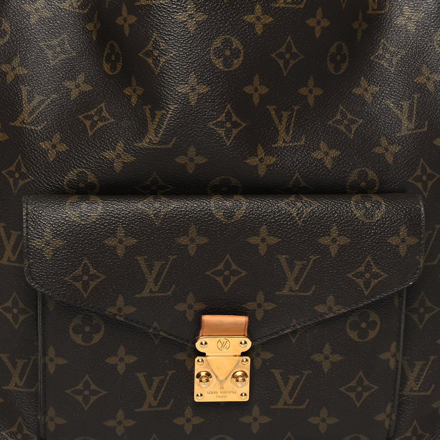 Monogram Metis