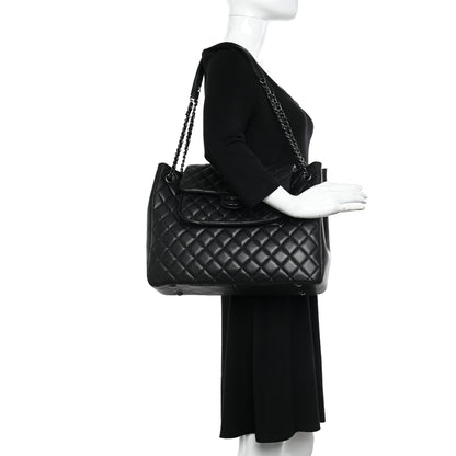 Chanel Caviar Quilted Flap Tote Black 2 of 13