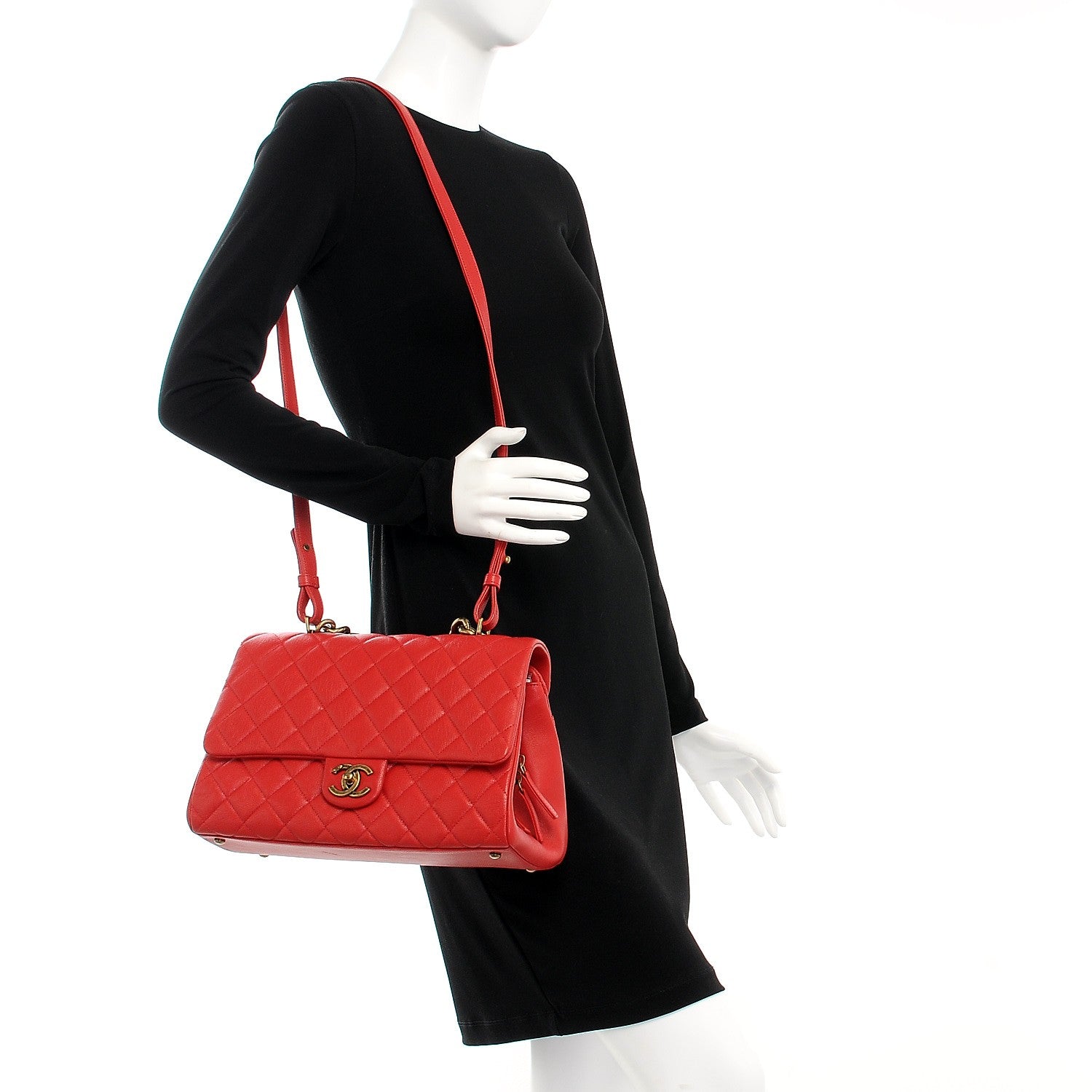 Chanel Shiny Sheepskin Quilted Large Trapezio Flap Red 2 of 7