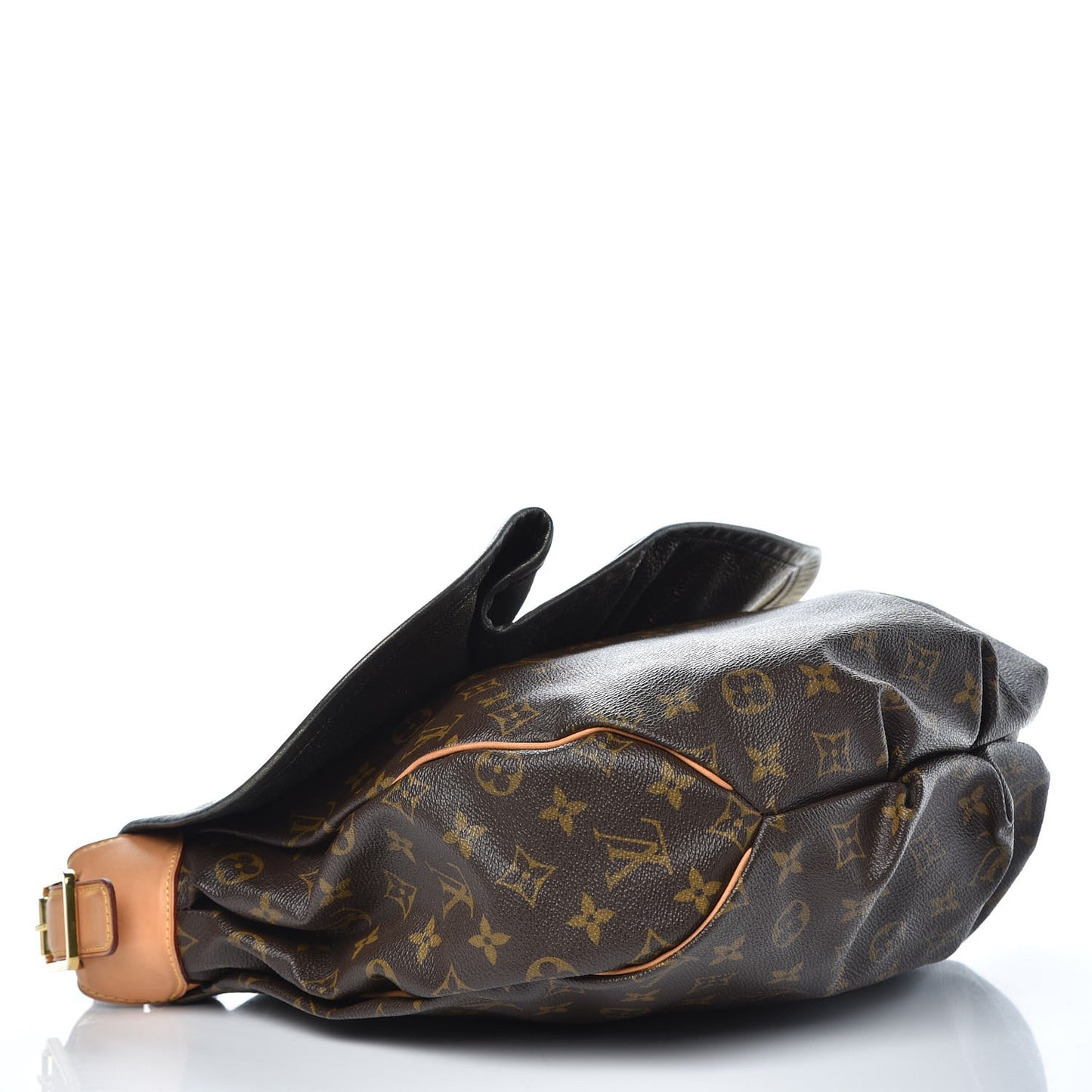 Monogram Kalahari GM