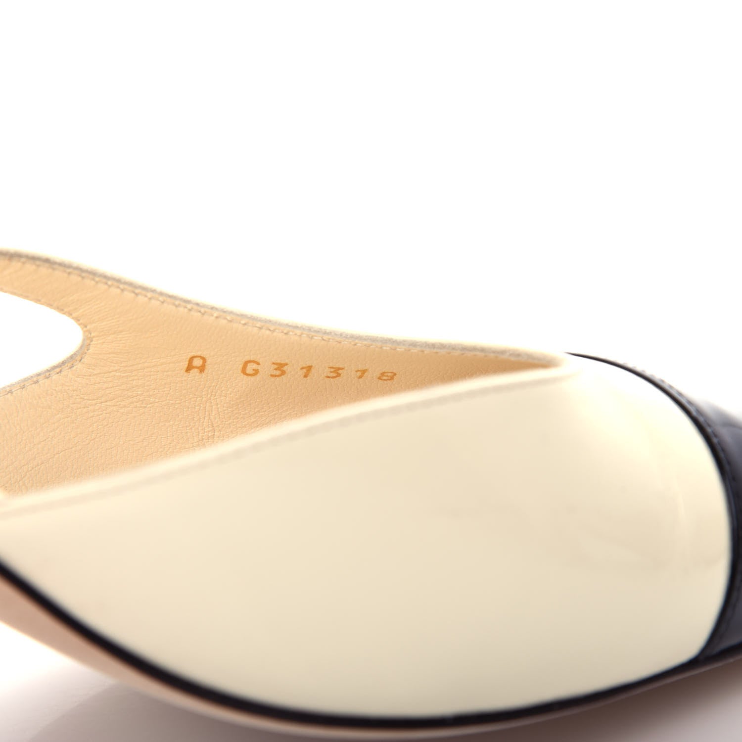 Chanel Patent Calfskin Cap Toe CC Slingback Pumps 39.5 White Black 10 of 12