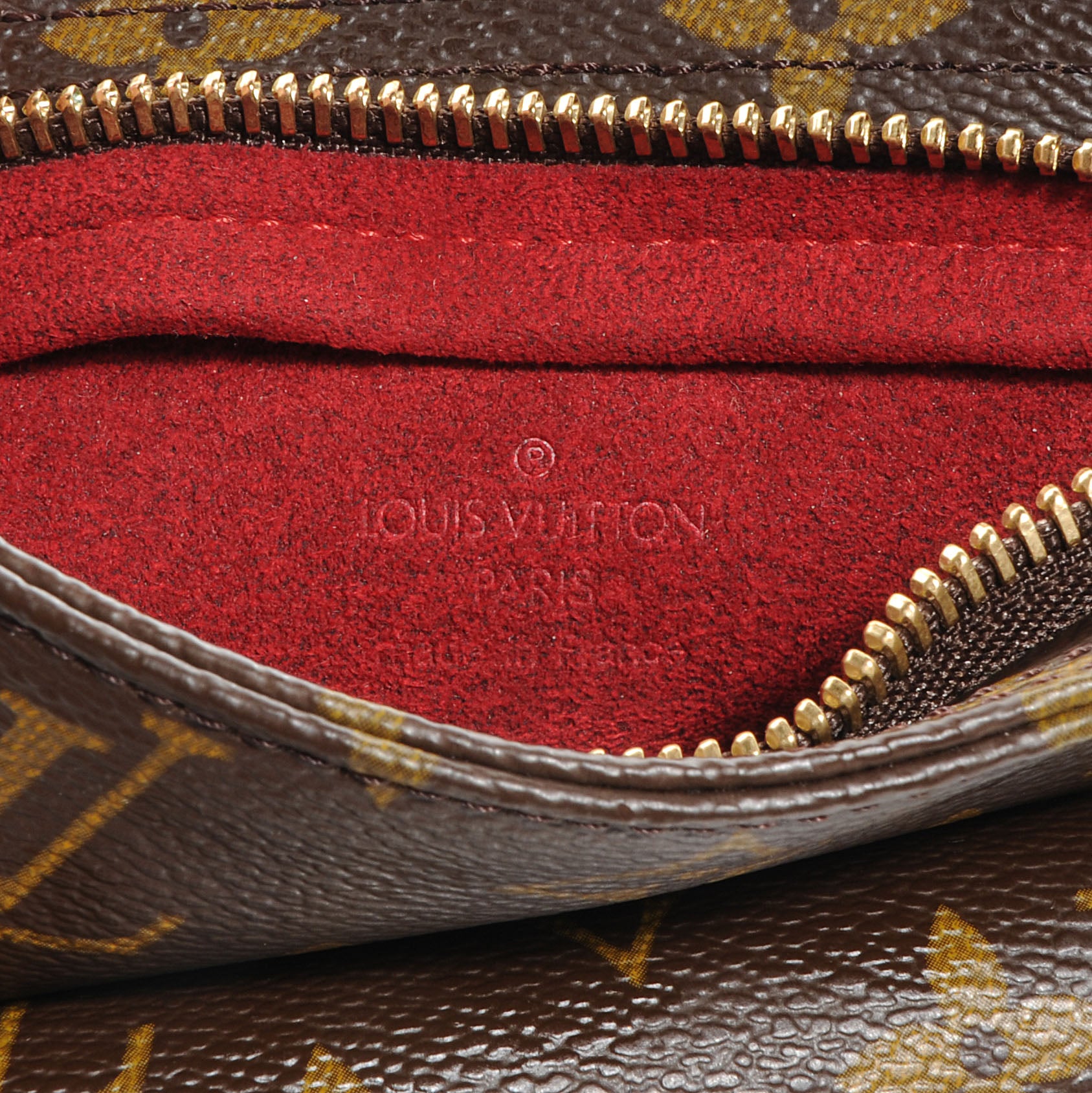 Louis Vuitton Monogram Partition Wristlet 6 of 7