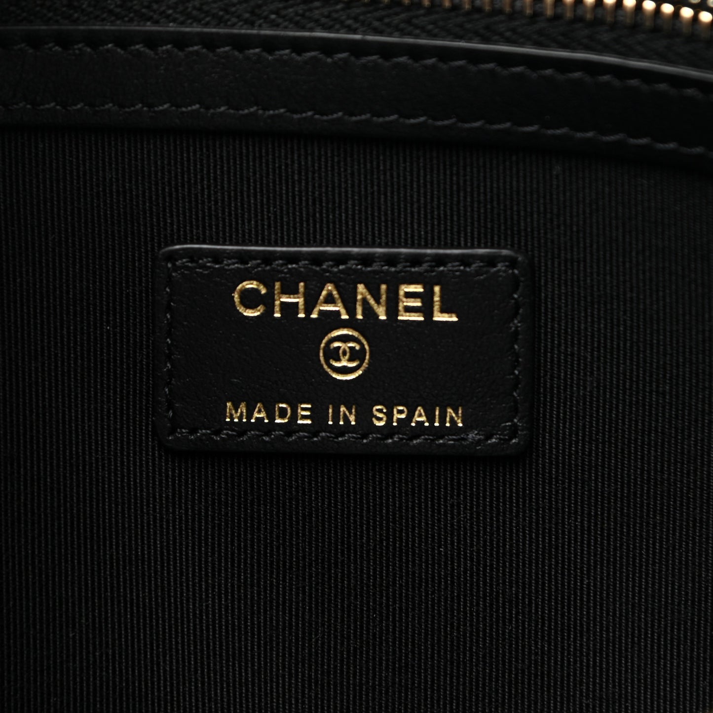 Lambskin Quilted Large Boy Zip Pouch Black