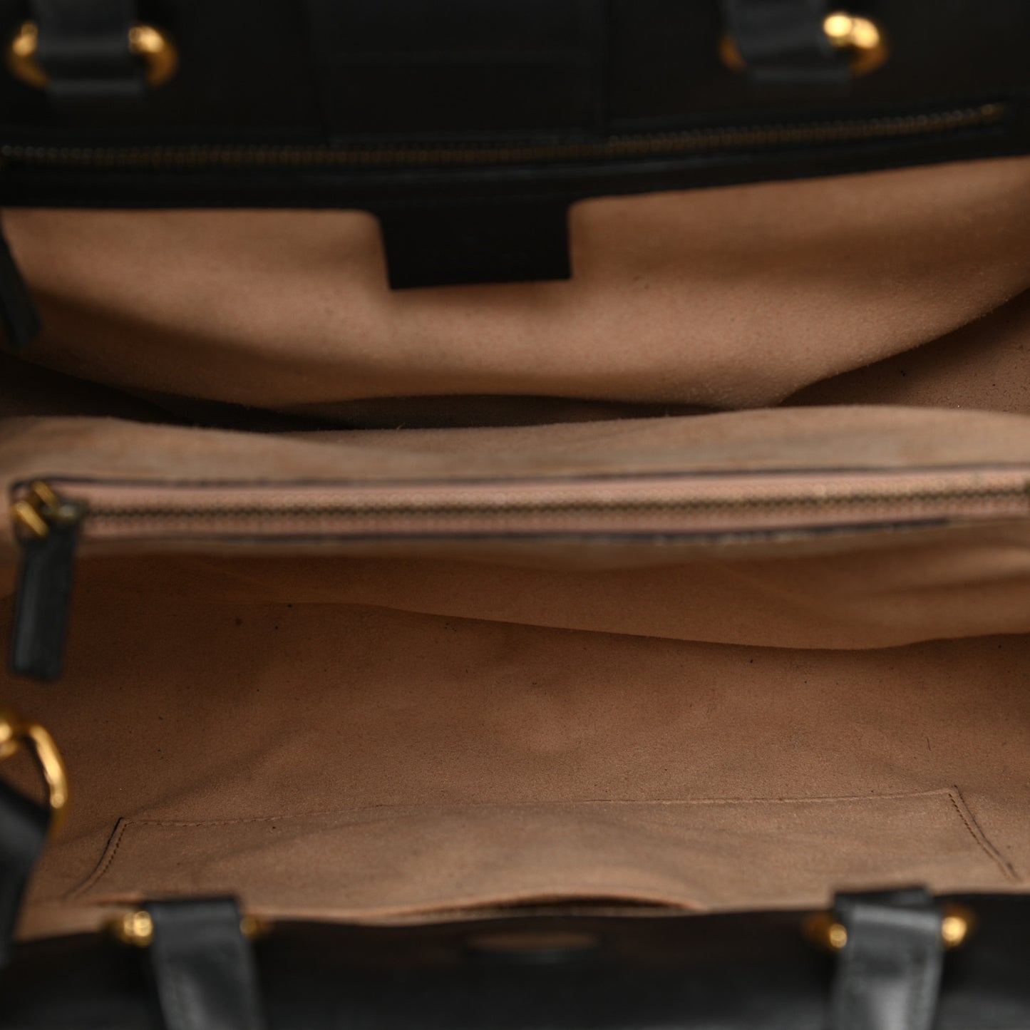 Calfskin Matelasse Small GG Marmont Tote Black