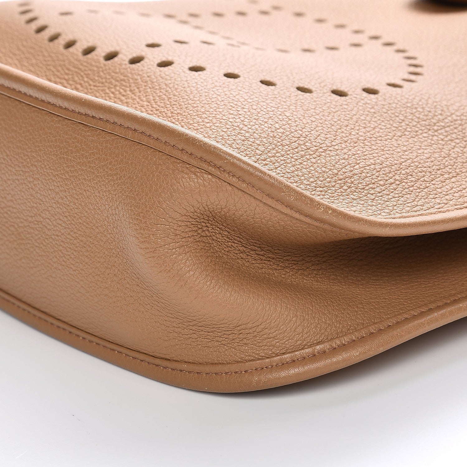 Hermes Togo Evelyne GM Tabac Camel 11 of 13