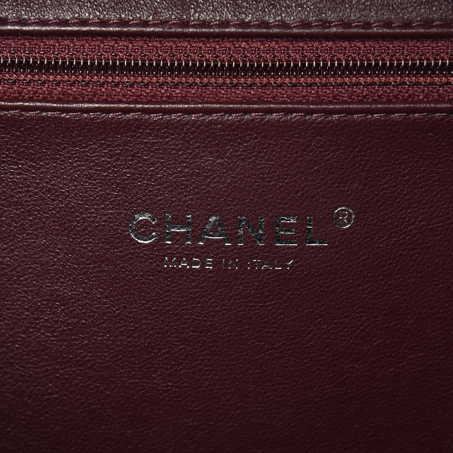 Chanel Metallic Caviar Quilted Large CC Filigree Vanity Case Silver 6 of 8