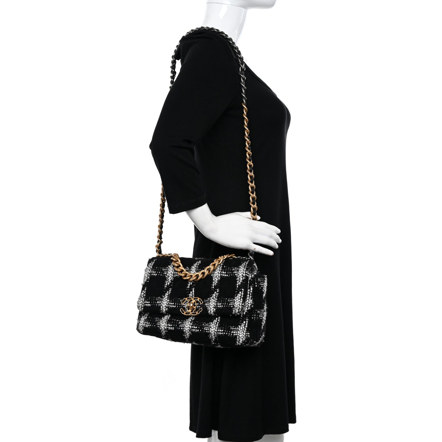 Tweed Houndstooth Quilted Medium Chanel 19 Flap Black White