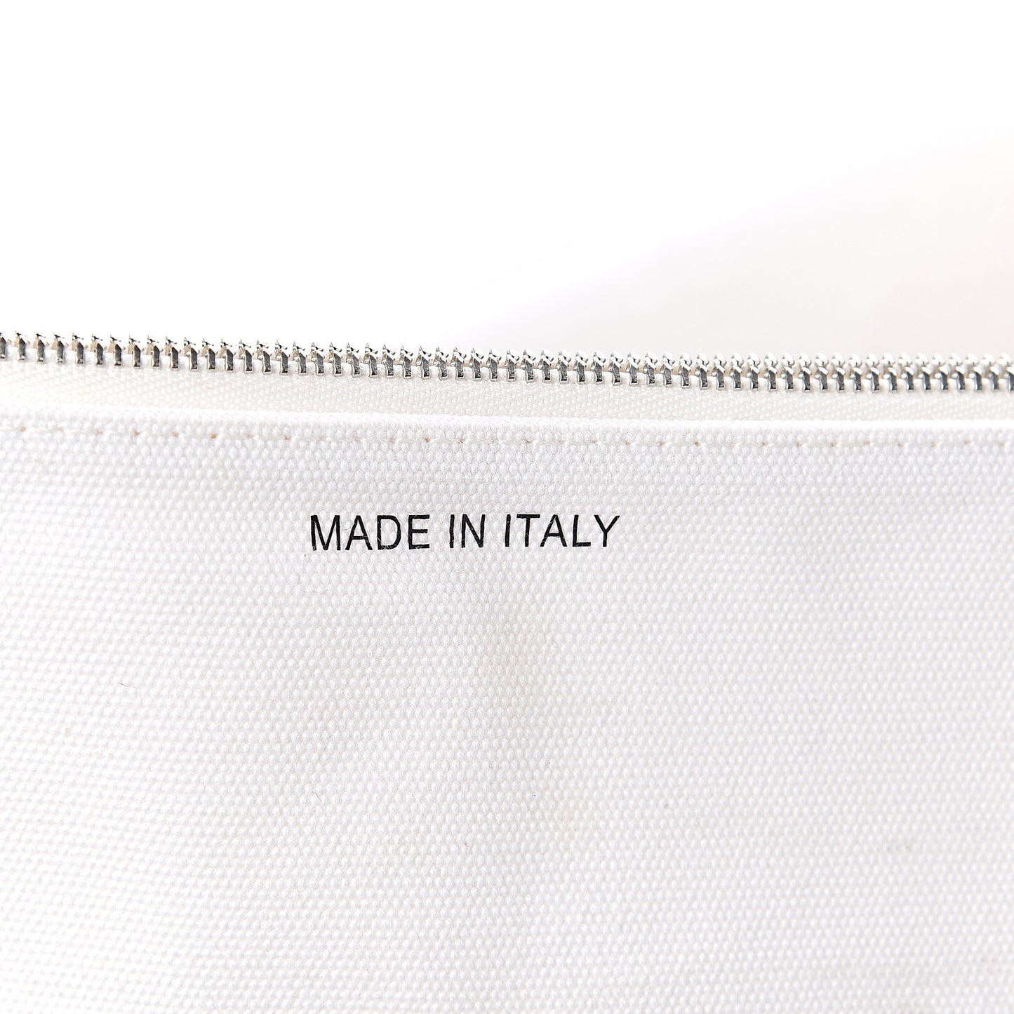 Textile Medium Made In Tote Black White