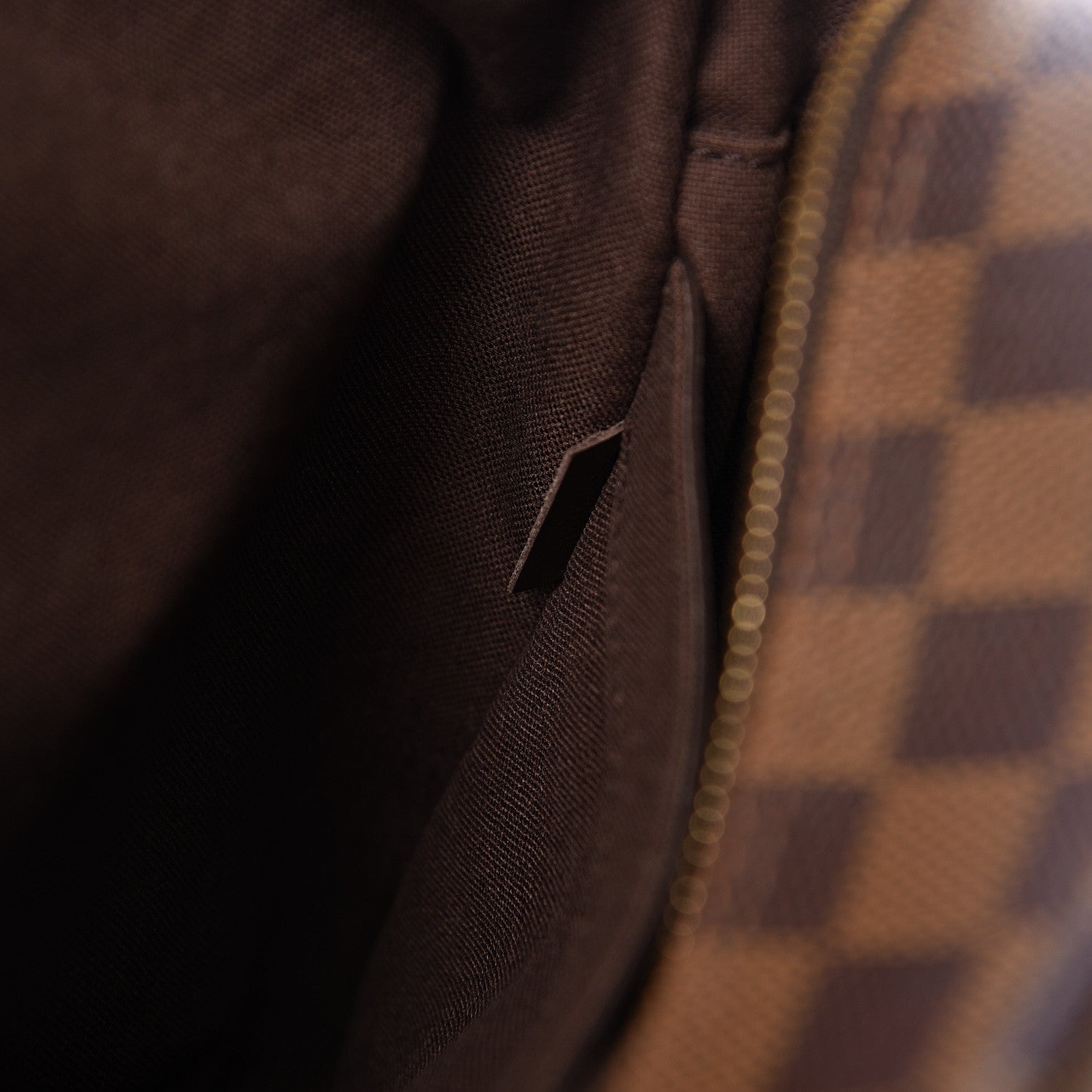 Louis Vuitton Damier Ebene Naviglio 7 of 18