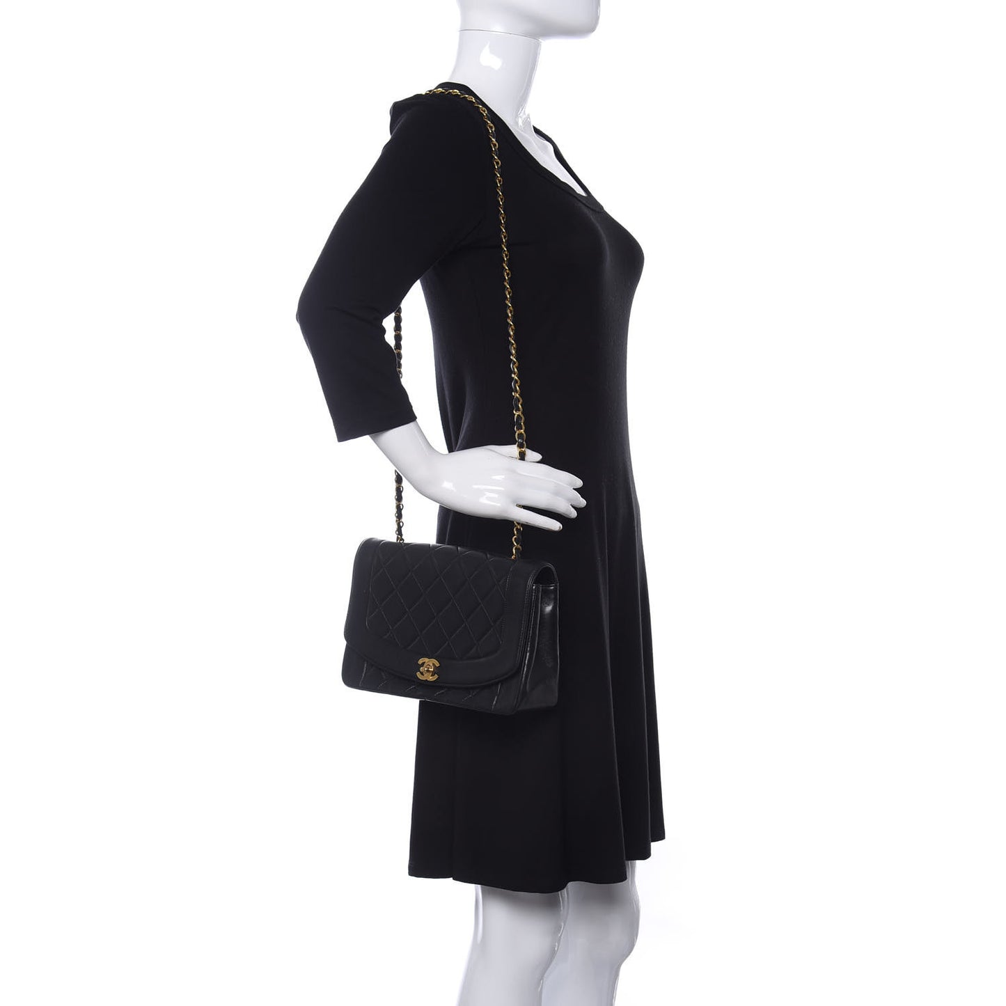 Lambskin Quilted Medium Single Flap Black
