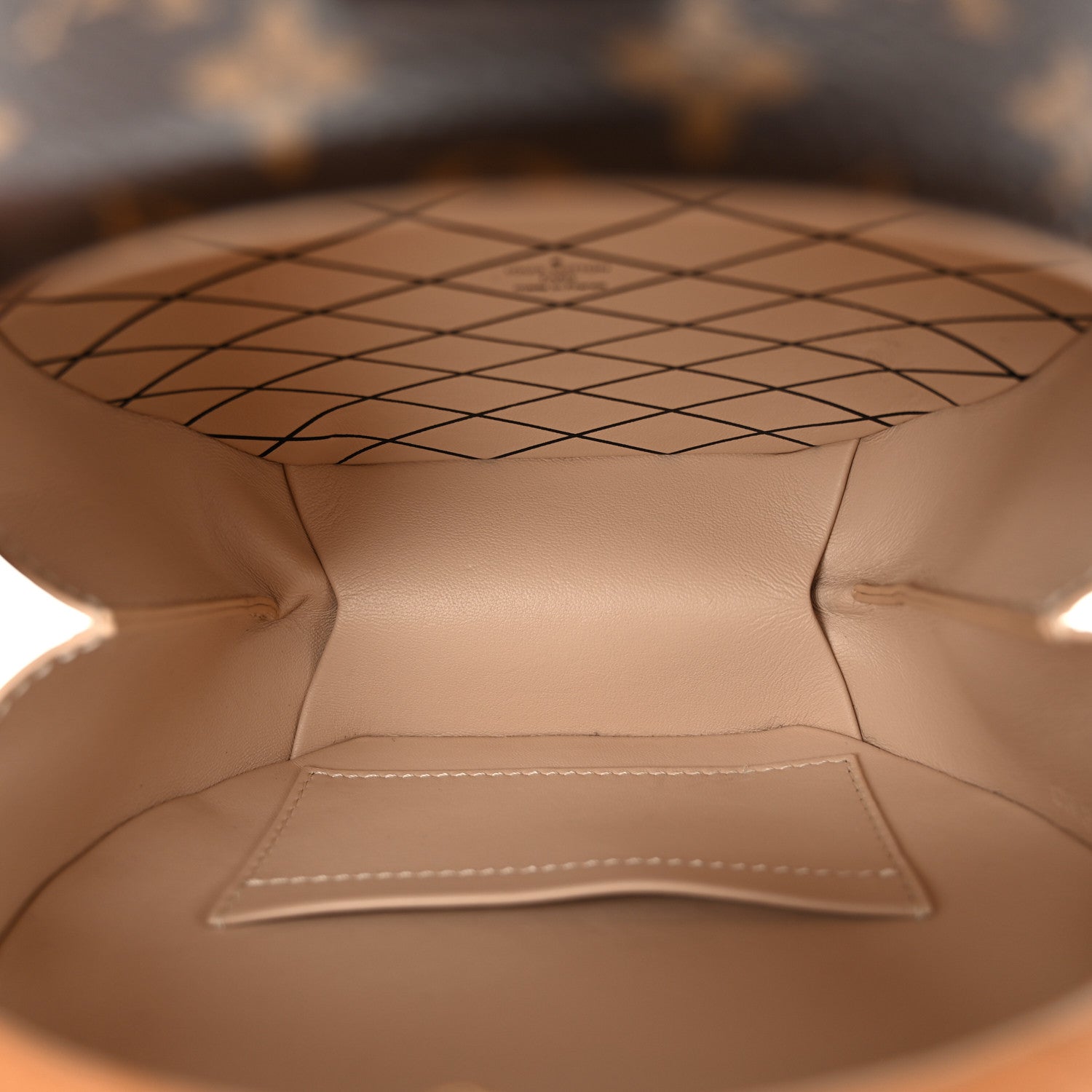 Louis Vuitton Monogram Petite Boite Chapeau 5 of 10