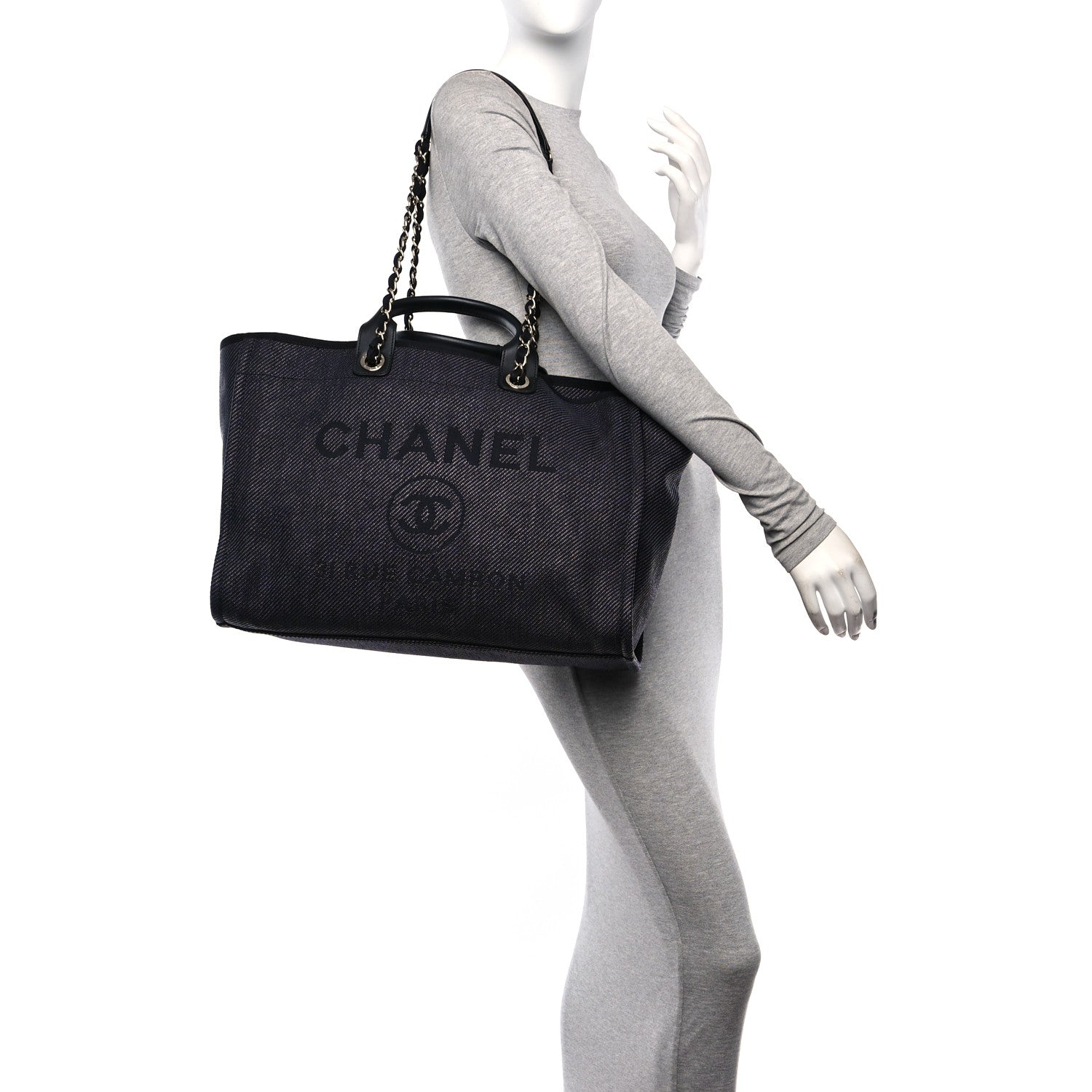 Chanel Woven Straw Raffia Large Deauville Tote  Black 2 of 18