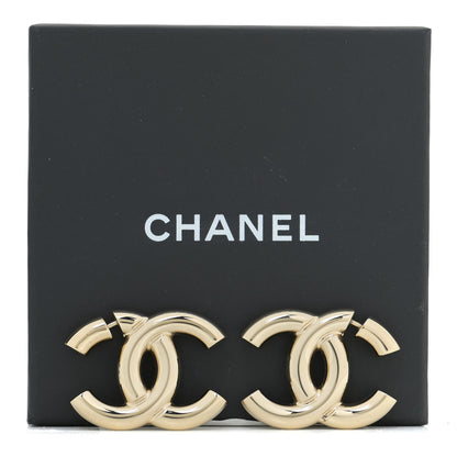 Chanel Metal Large CC Earrings Light Gold 5 of 5