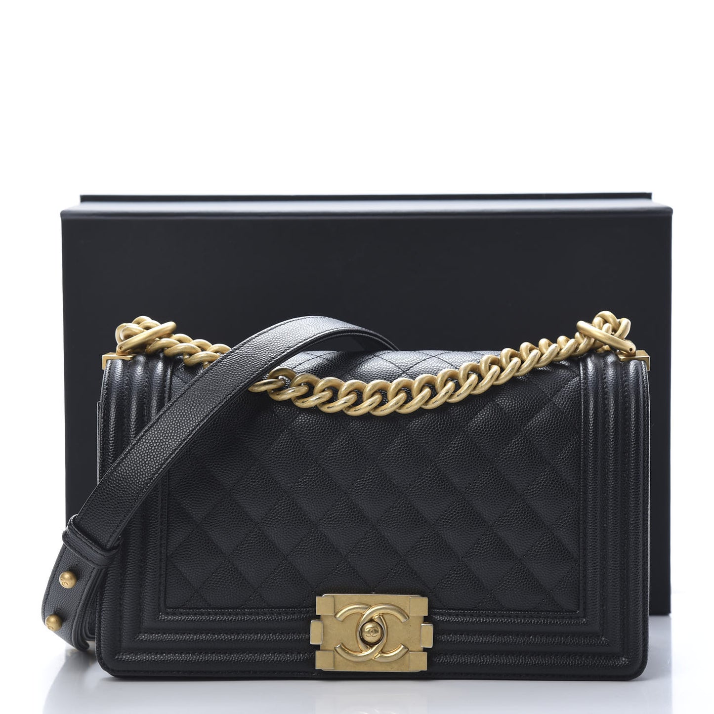 Caviar Quilted Medium Boy Flap Black