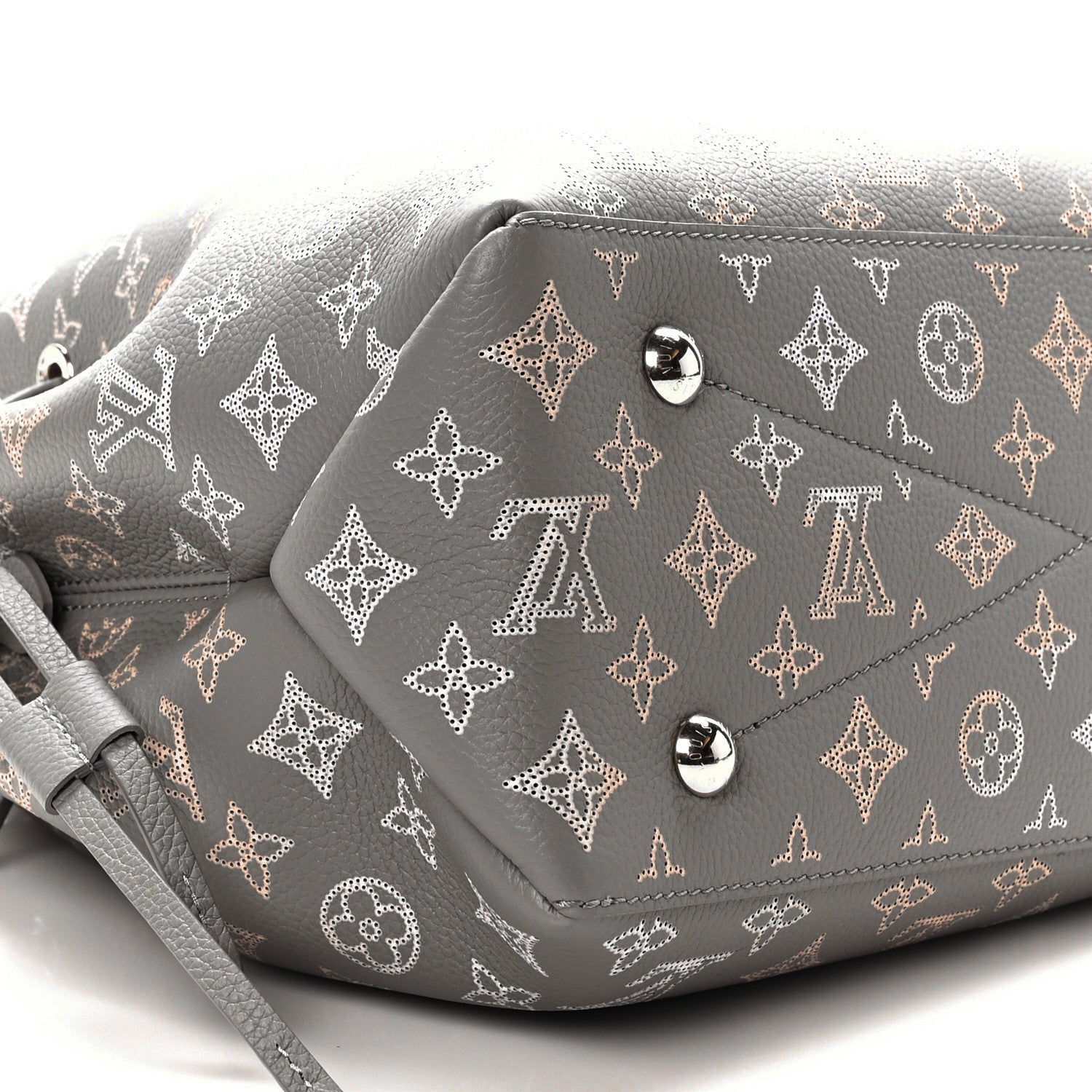 Louis Vuitton Mahina Flight Mode Bella Tote Grey 7 of 8