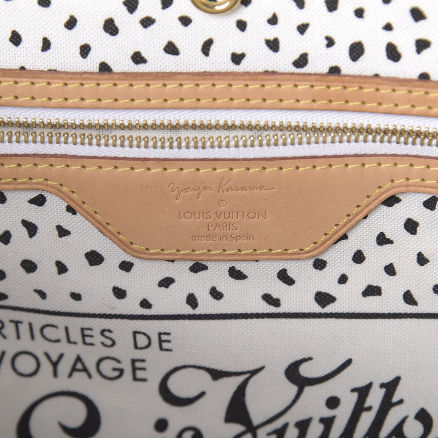 Monogram Kusama Waves Neverfull MM White