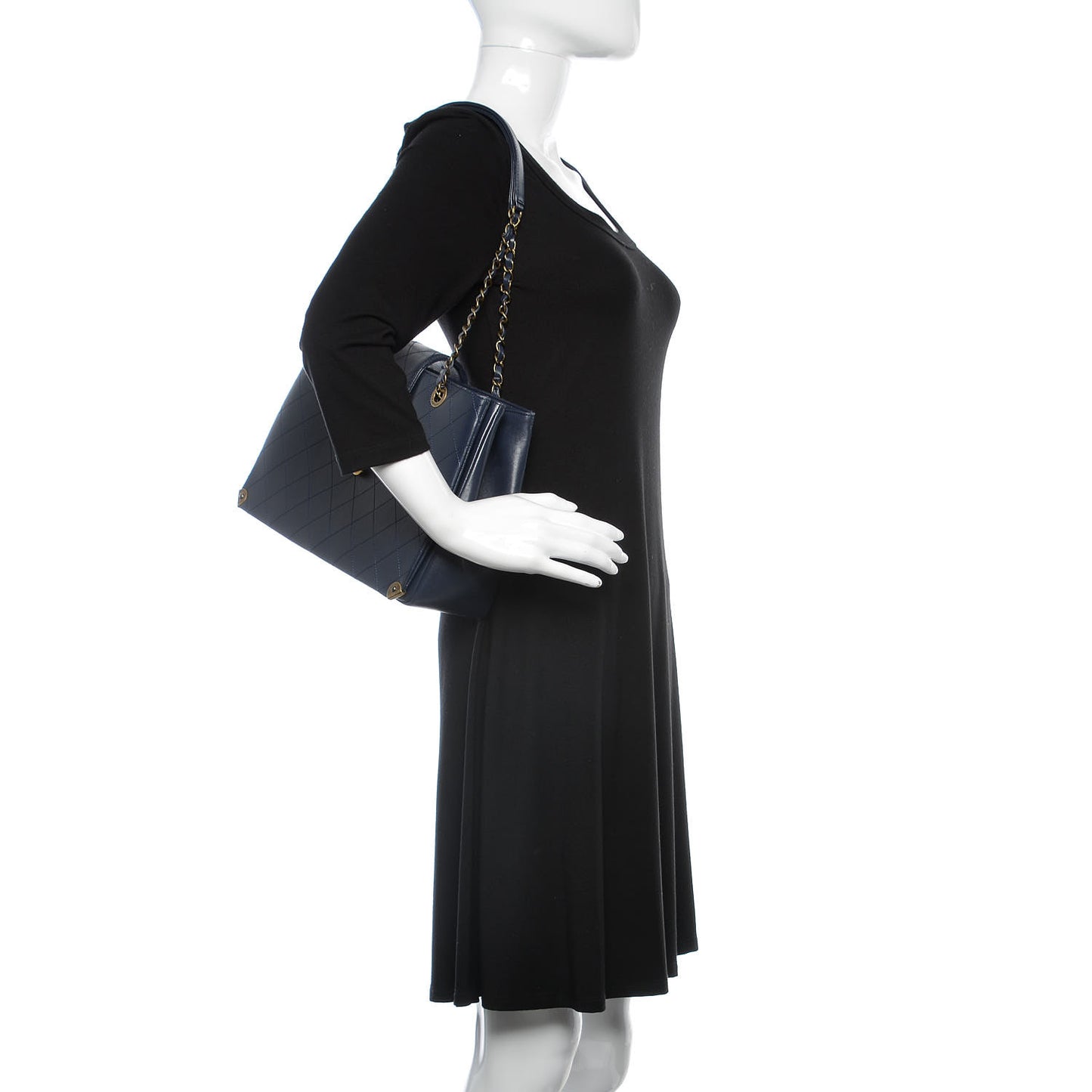 Calfskin Diamond Stitched Shoulder Bag Navy