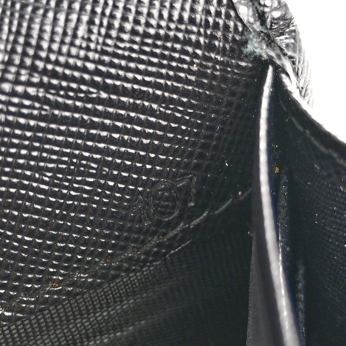 Tessuto Nylon Triangle Continental Flap Wallet Black