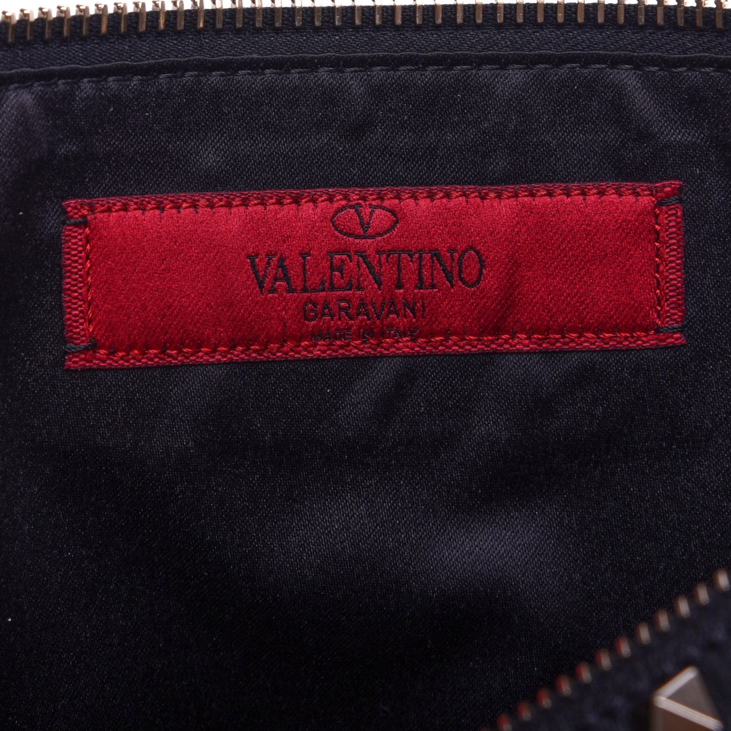 Vitello Large Rockstud Zip Pouch Black