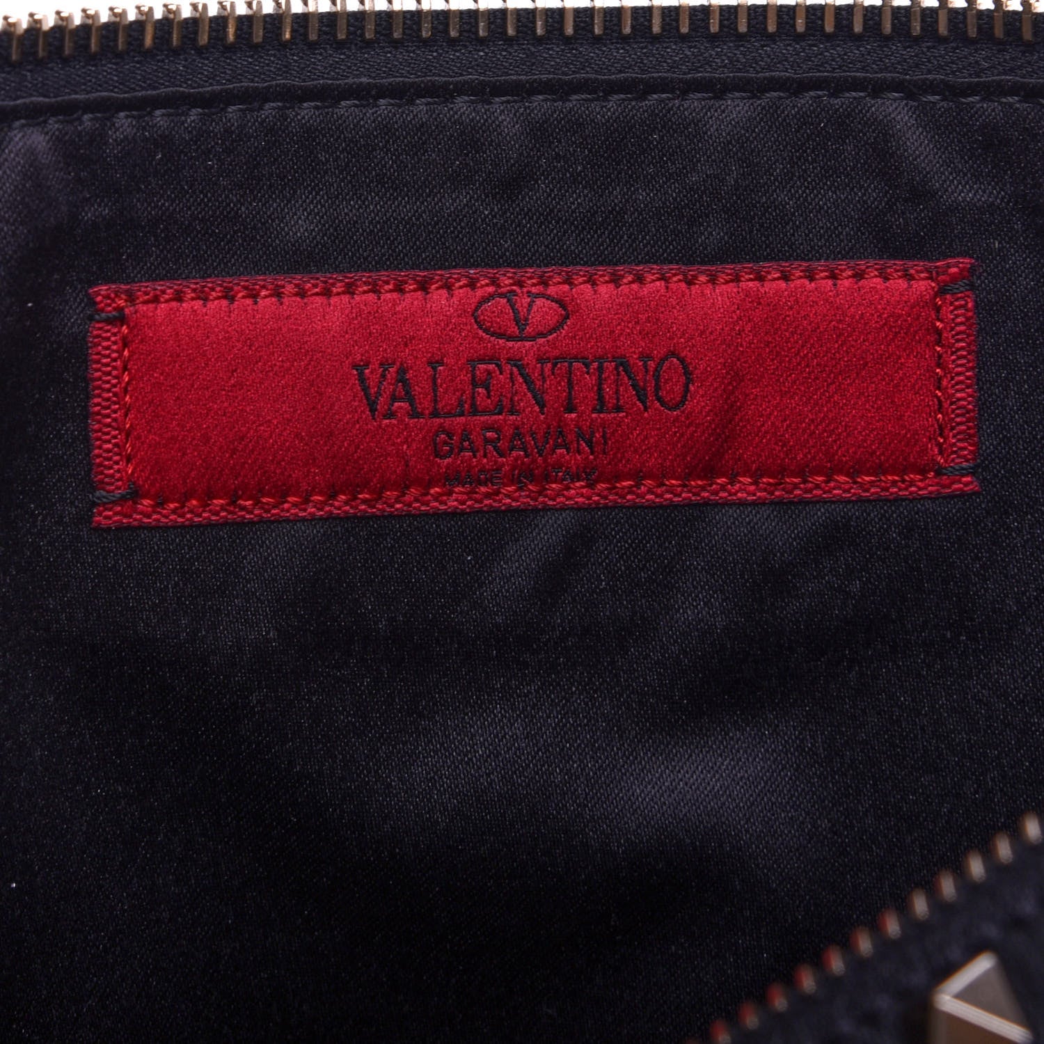 Valentino Garavani Vitello Large Rockstud Zip Pouch Black 6 of 8